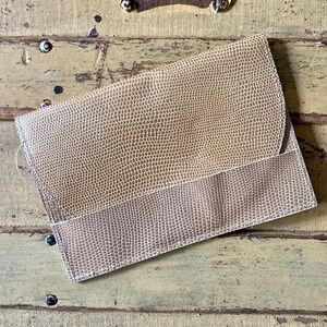 ITALY TRAVEL WALLET ORGANIZER LEATHER PASSPORT HOLDER GRAIN LEATHER NWOT